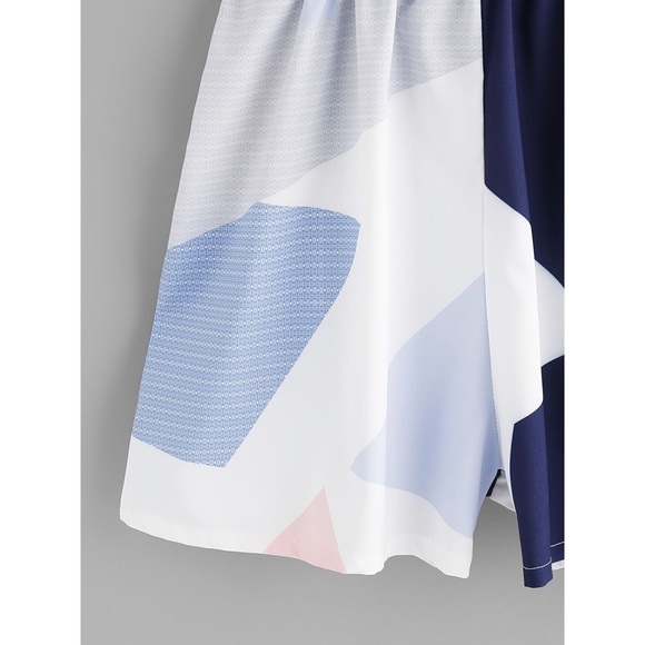 LAST ONE! Geo Printed Surplice Neckline Romper - Picture 3 of 7